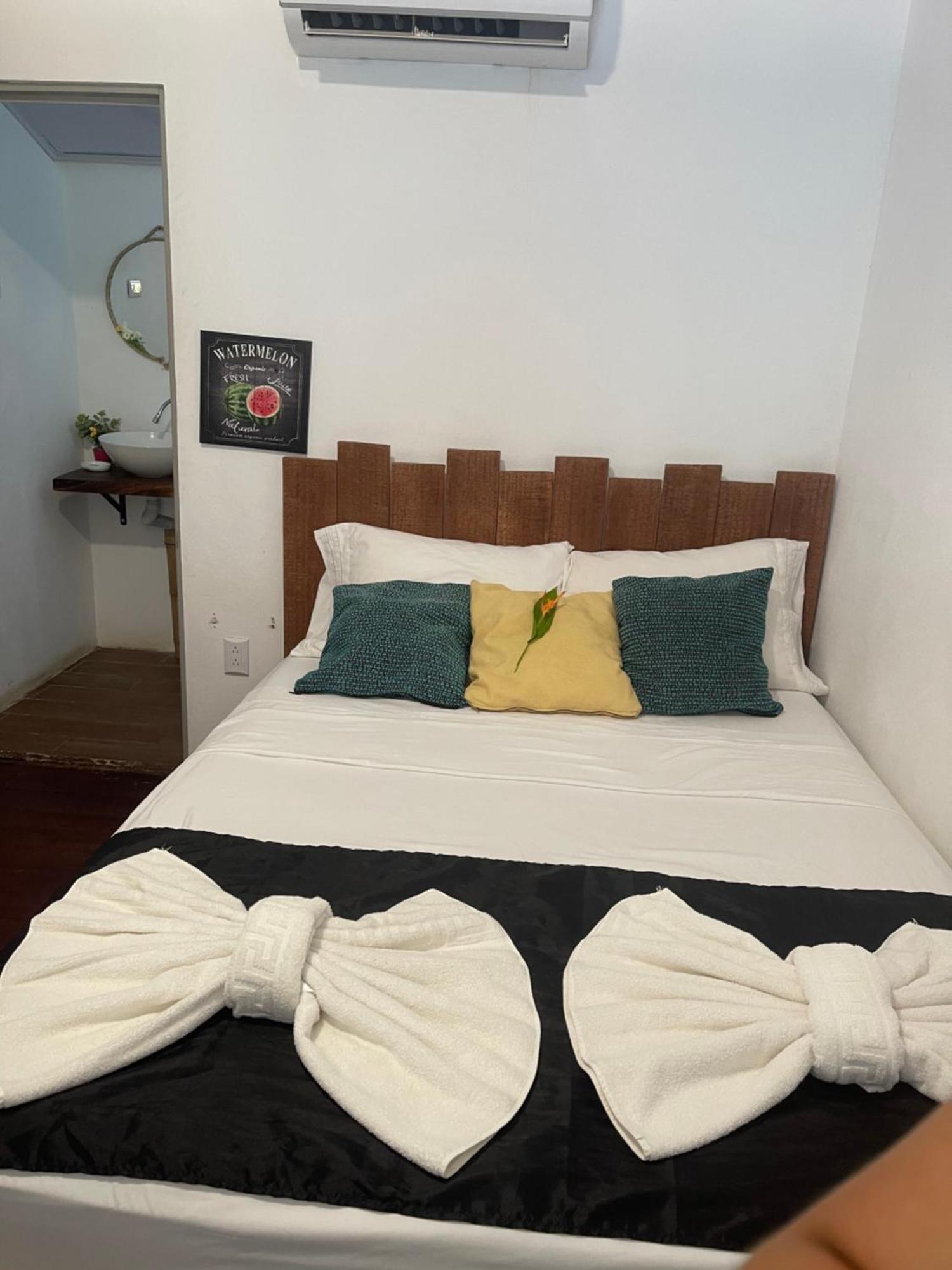 Uvita Pirates Hostel Eksteriør bilde